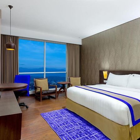 Aston Jember Hotel & Conference Center Exterior foto