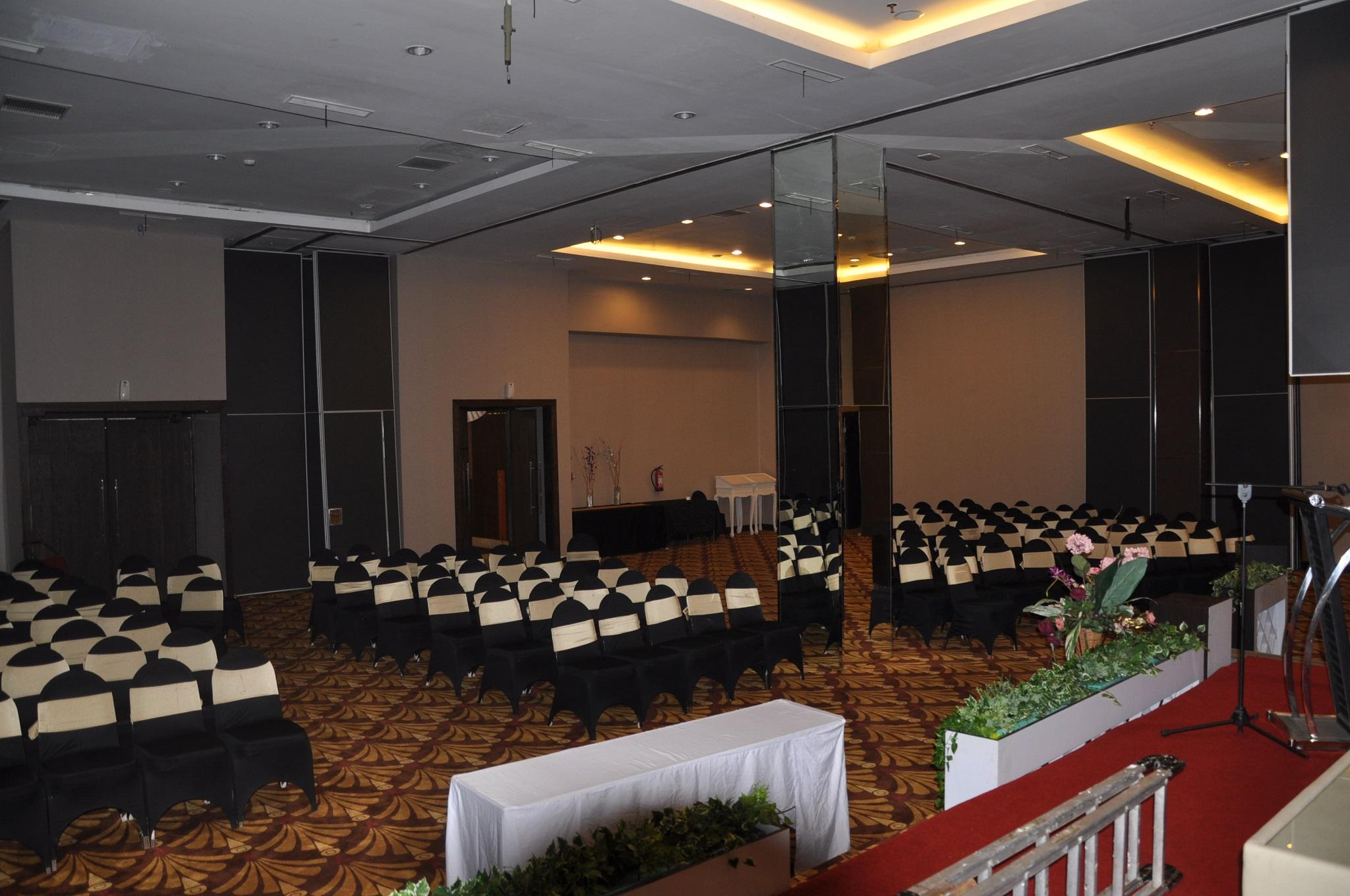 Aston Jember Hotel & Conference Center Exterior foto