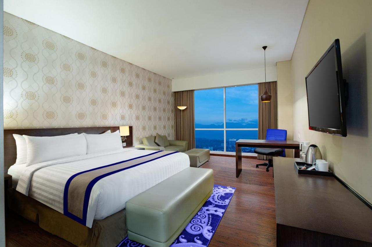 Aston Jember Hotel & Conference Center Exterior foto